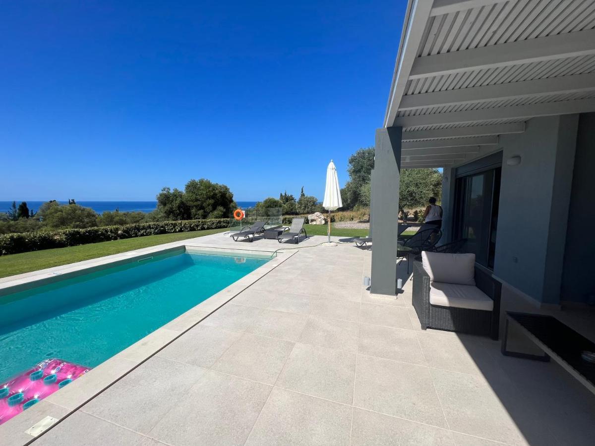 Avithos Blue Villas Svoronata Exterior foto