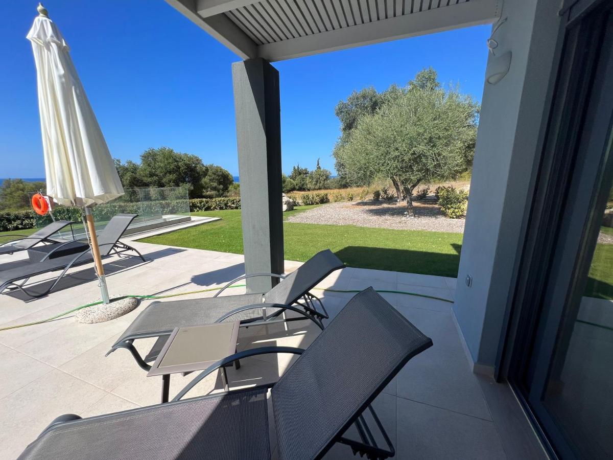 Avithos Blue Villas Svoronata Exterior foto