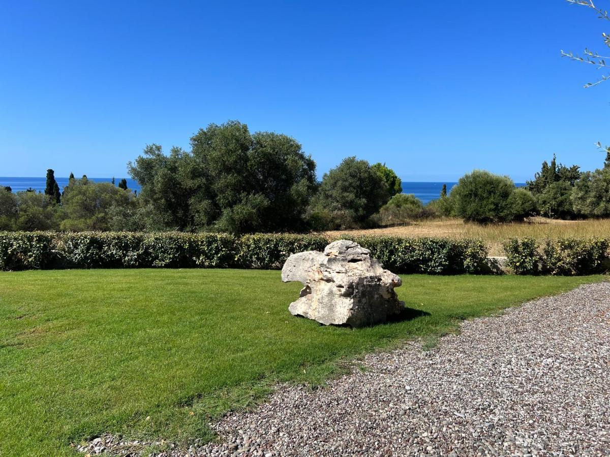 Avithos Blue Villas Svoronata Exterior foto