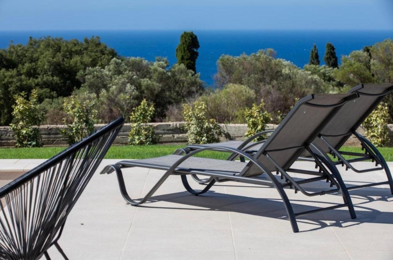Avithos Blue Villas Svoronata Exterior foto